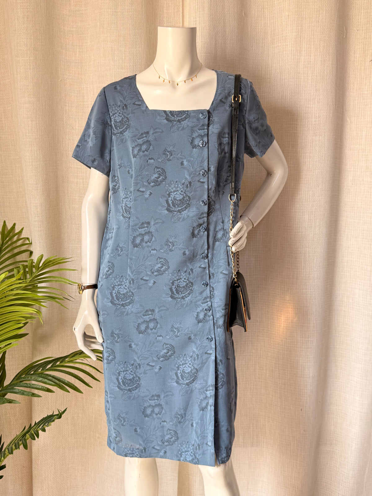 Vintage Blue Floral Jacquard Midi Dress – Size XL | Elegant Occasion & Mother of the Bride Dress