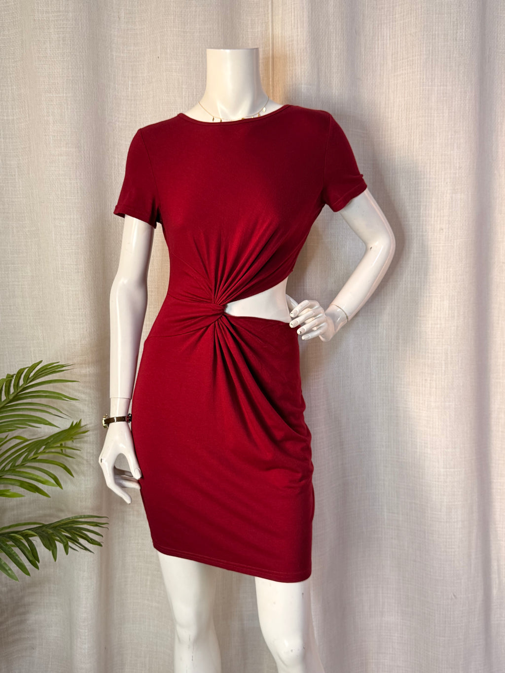 SHEIN Burgundy Red Twist Waist Cut-Out Short Sleeve Bodycon Mini Dress - Size M