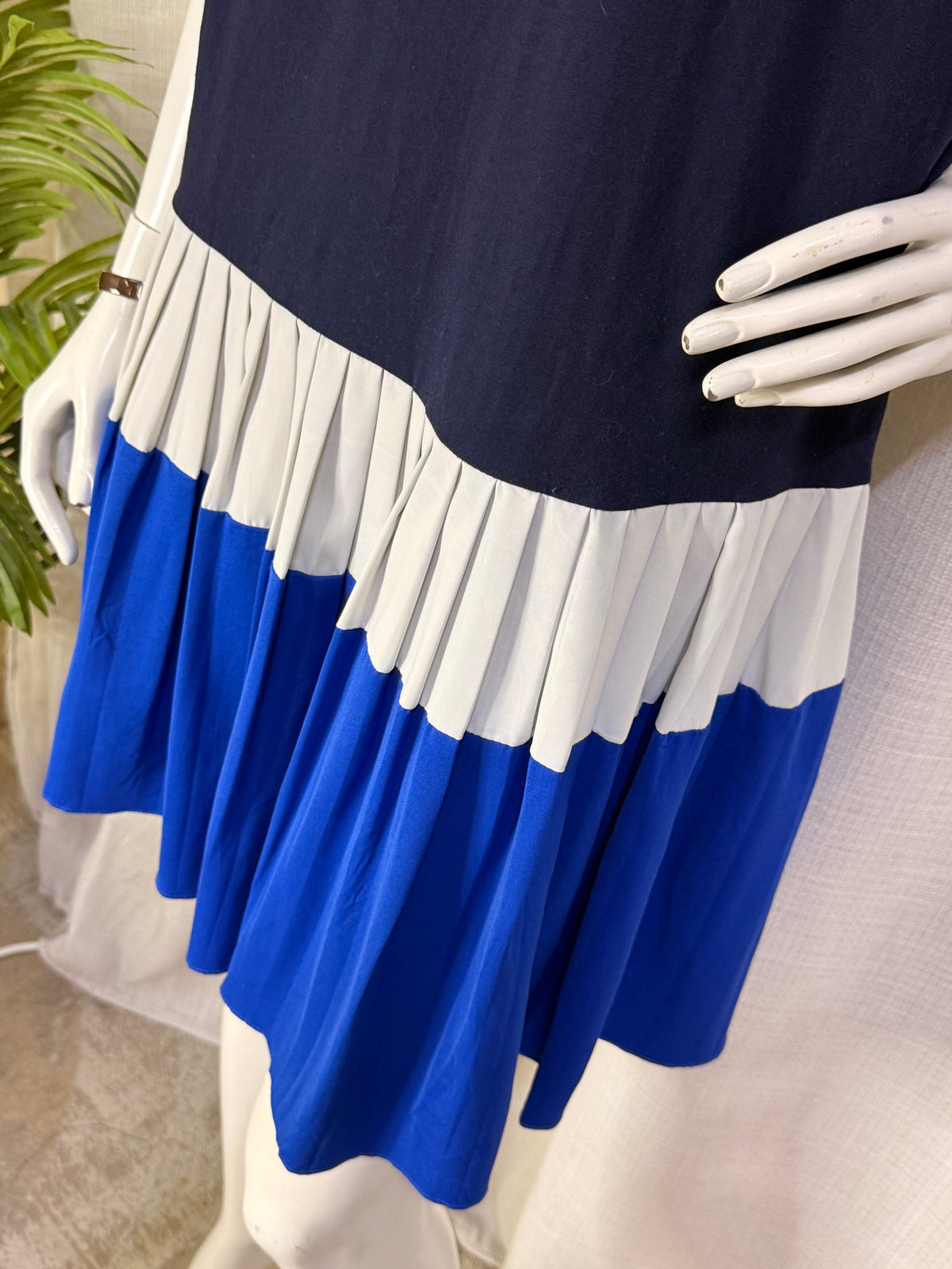 Colorblock Pleated Drop-Waist T-Shirt Dress – Navy, Cobalt & White
