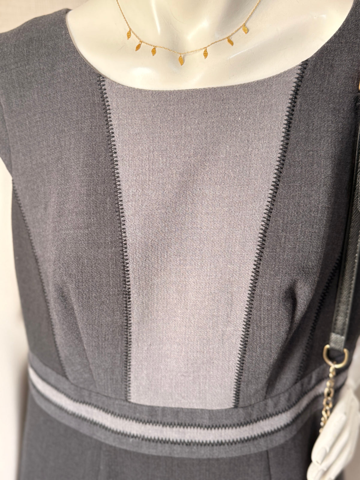 Marks & Spencer Grey Colourblock Sheath Midi Dress – UK 16 | Large | Office & Corporate Wear
