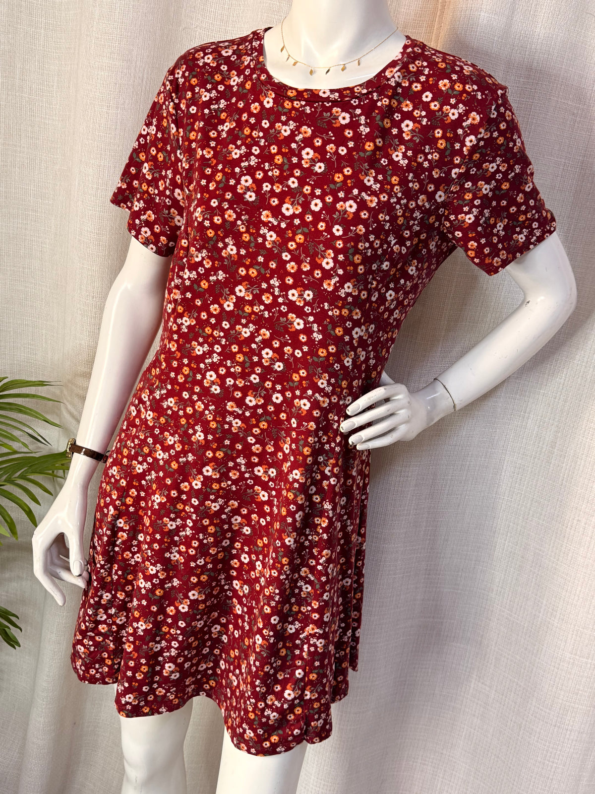Primark Rust Burgundy Ditsy Floral Short Sleeve Skater Mini Dress - UK 16 / US 12