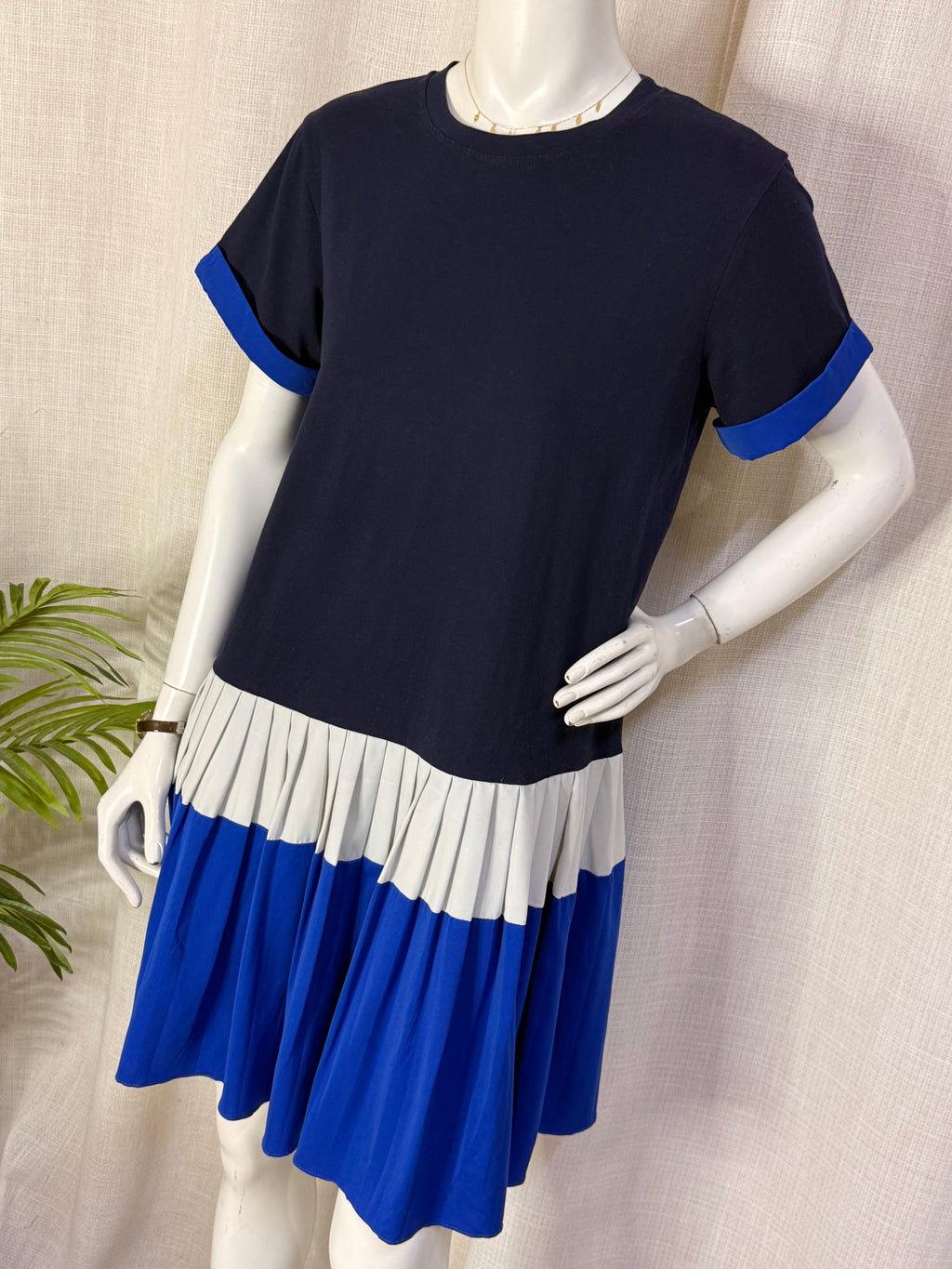 Colorblock Pleated Drop-Waist T-Shirt Dress – Navy, Cobalt & White