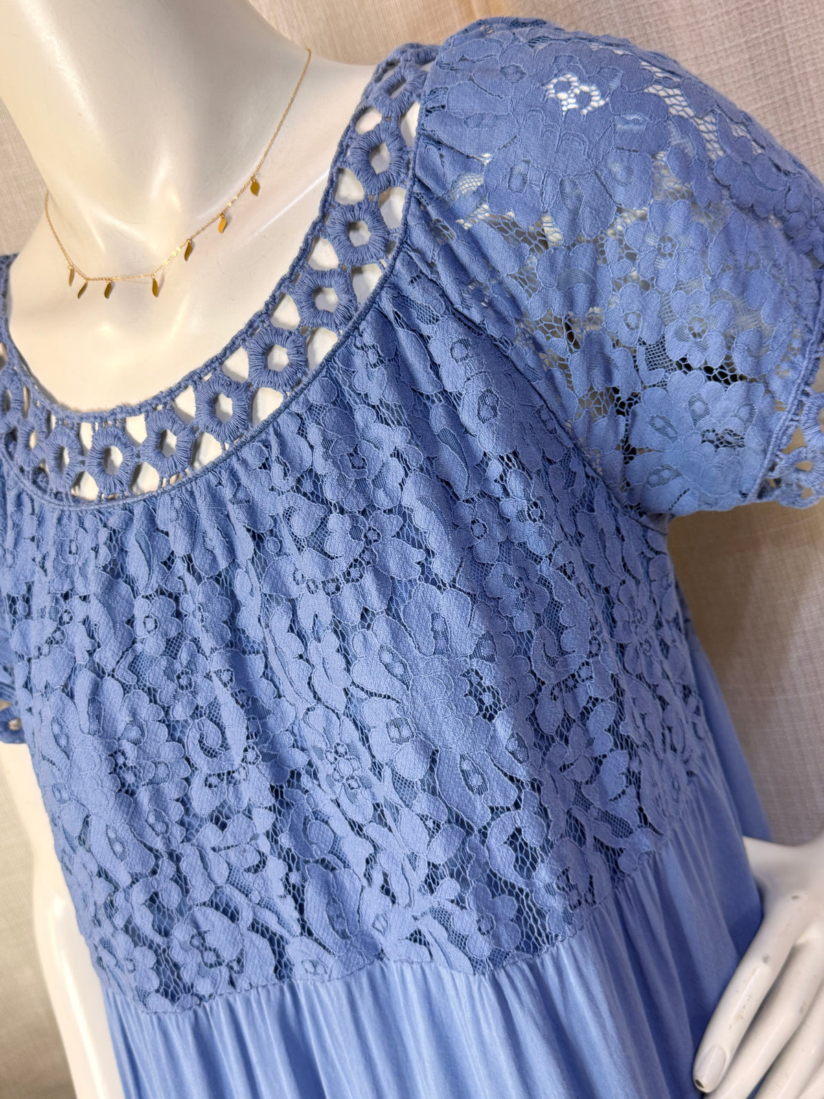 Made in Italy Cornflower Blue Floral Lace Tiered Short Sleeve Boho Midi Dress | Large