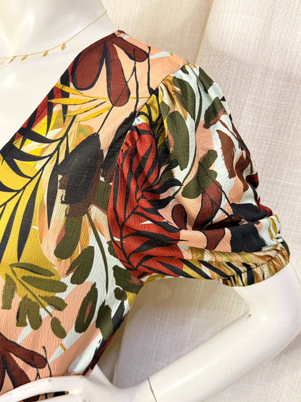 Tropical Palm Leaf Puff Sleeve V-Neck Tiered Mini Dress - Size L (UK 14 / US 10)