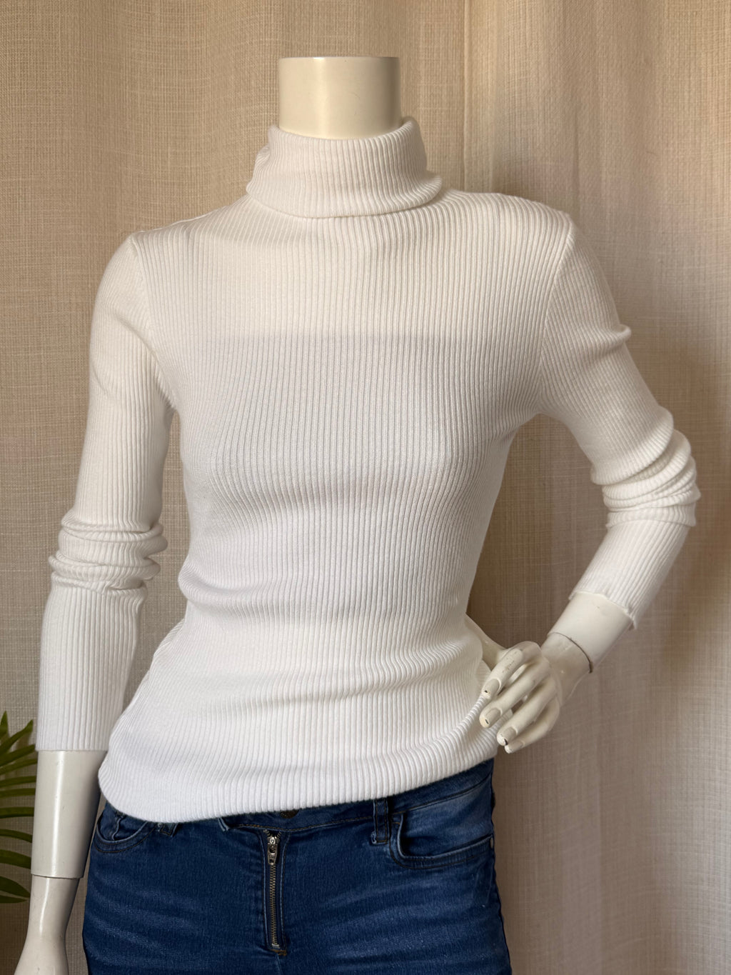 SHEIN Ribbed Turtleneck Sweater