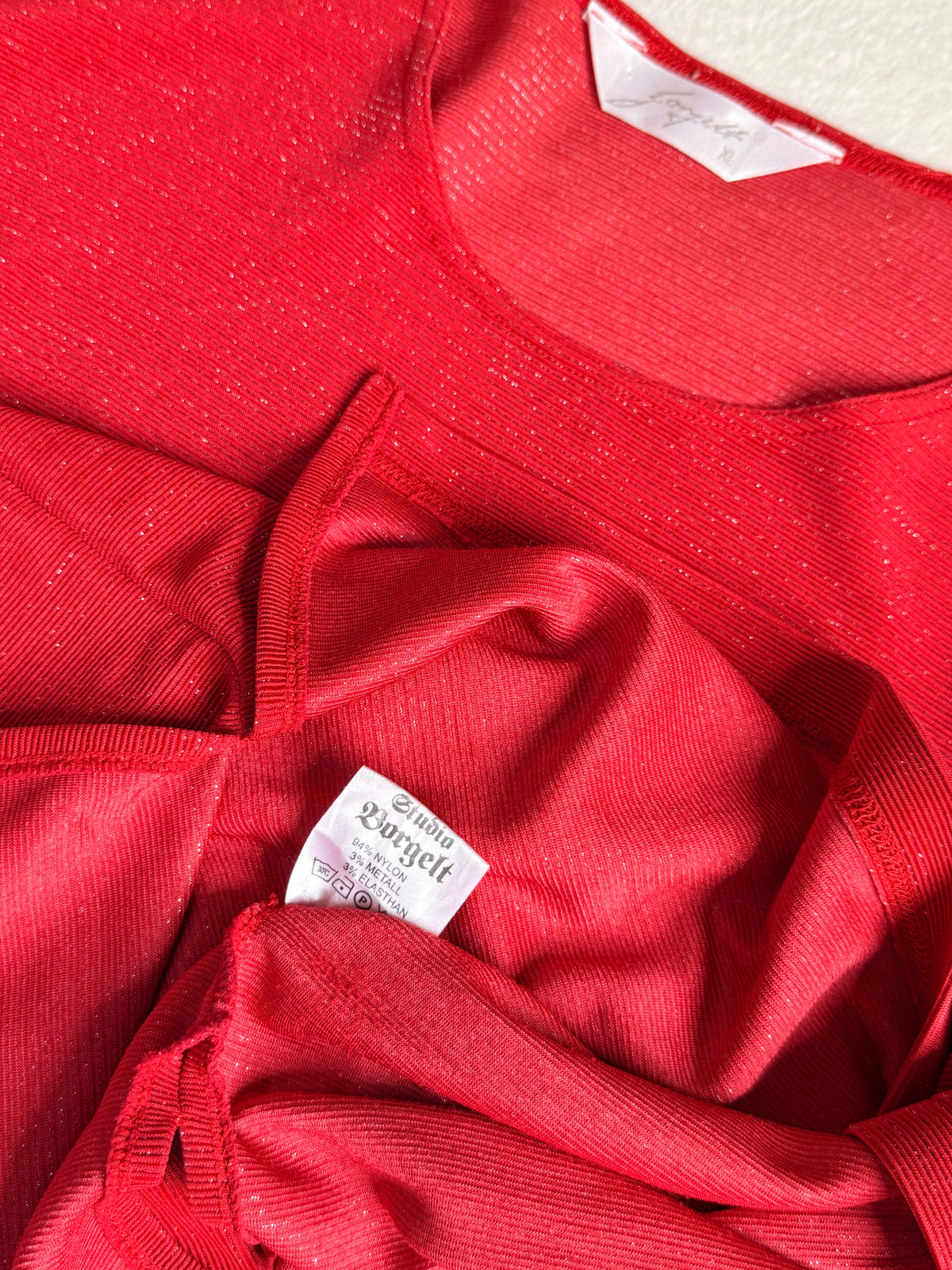 STUDIO BORGELT Red Metallic Shimmer Ribbed Knit Top - Size XL