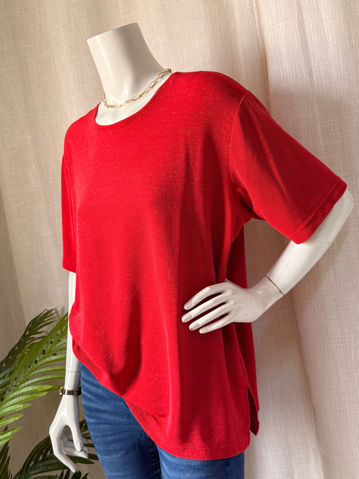 STUDIO BORGELT Red Metallic Shimmer Ribbed Knit Top - Size XL