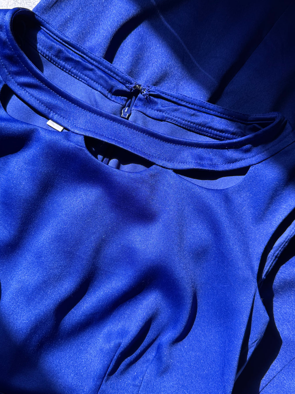 London Times -  Royal Blue Dress with Cut-Out Neck | UK 4 (Sustainable Find)
