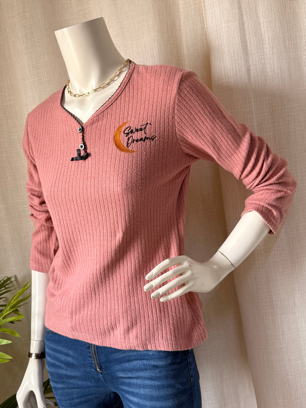 ASEL "Sweet Dreams" Ribbed Henley Top | Medium
