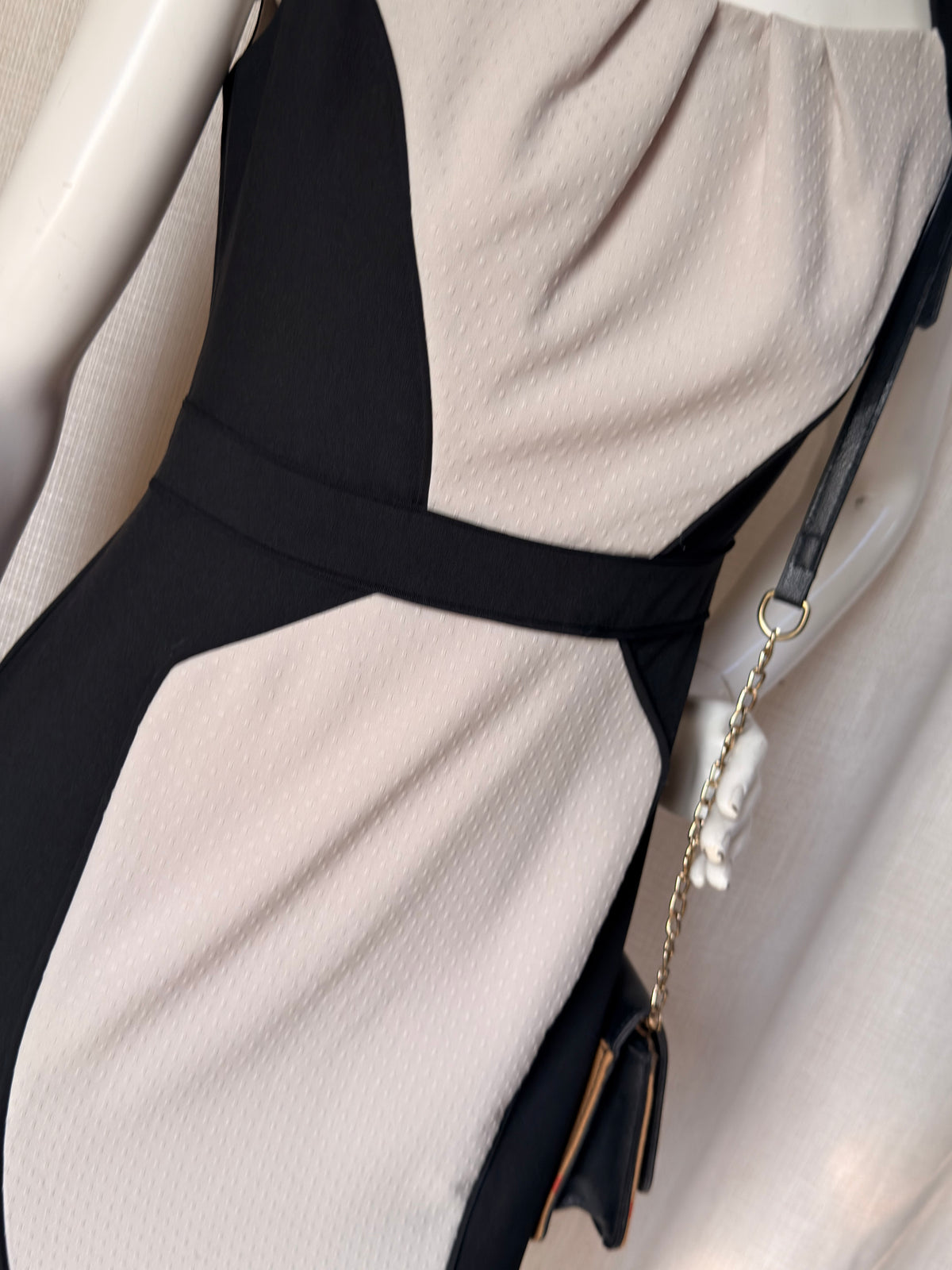 Dorothy Perkins Colorblock Black & Beige Dobby Sheath Dress – Size UK 10 / EU 38 | Elegant Workwear & Office Dress