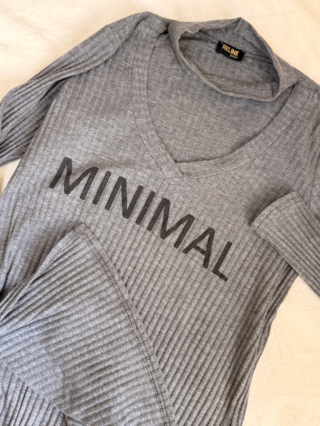 Reline "Minimal" Ribbed Cut-Out Top | Small