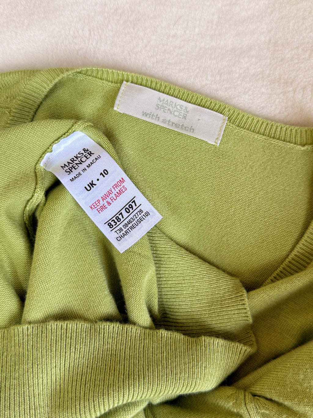 Marks & Spencer Chartreuse V-Neck Sweater | UK 10