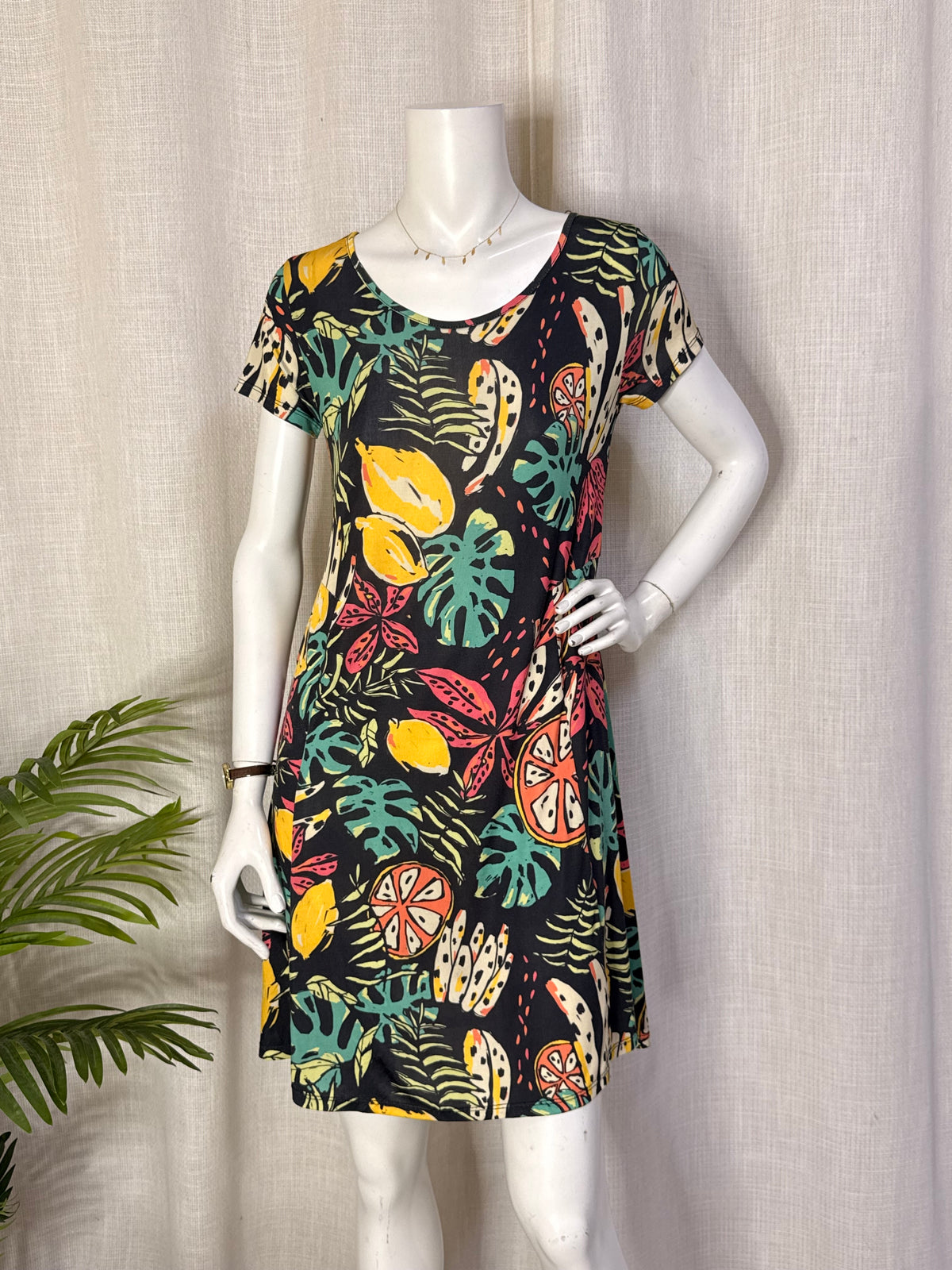 Smash! Tropical Fruit & Palm Print Short Sleeve T-Shirt Mini Dress - Size M / US S