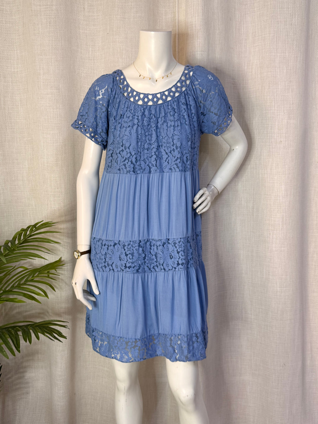 Made in Italy Cornflower Blue Floral Lace Tiered Short Sleeve Boho Midi Dress | Large