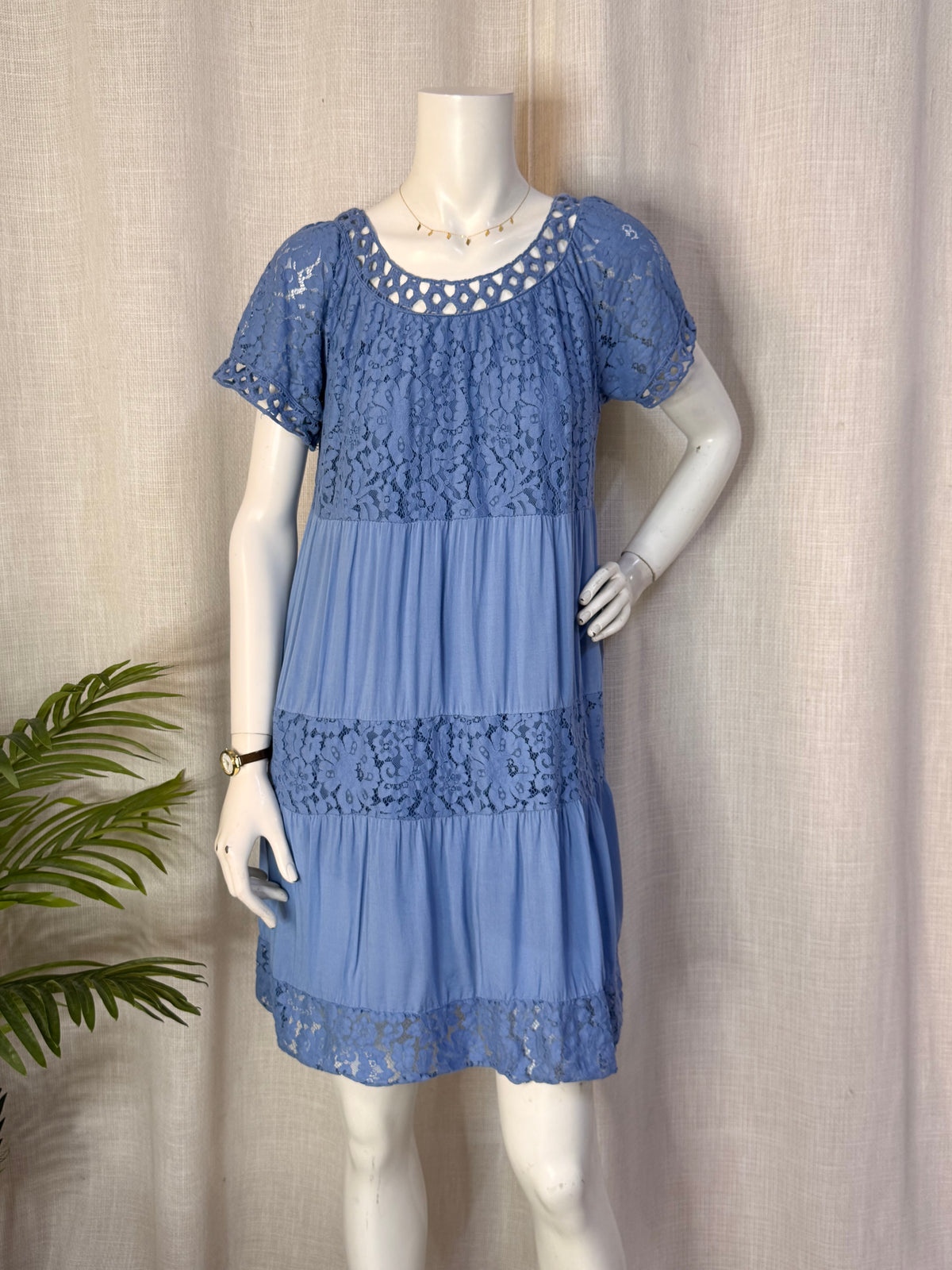 Made in Italy Cornflower Blue Floral Lace Tiered Short Sleeve Boho Midi Dress | Large