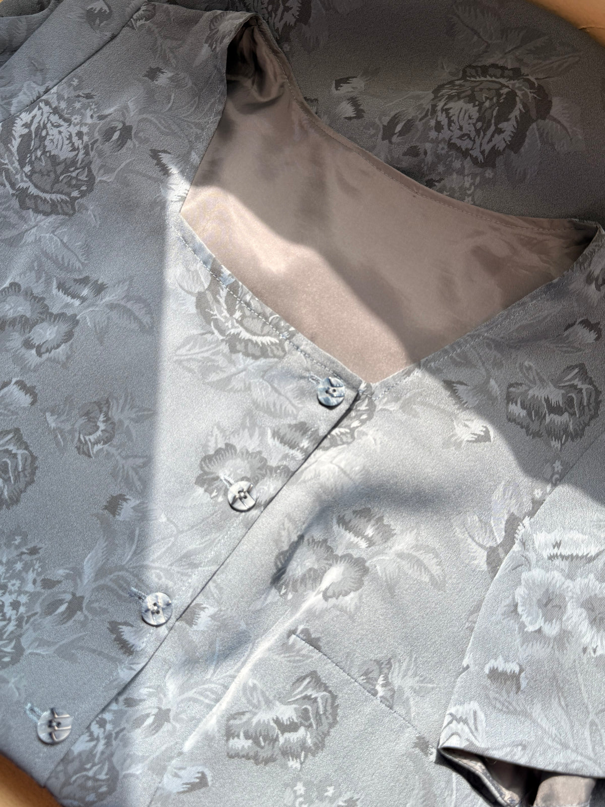 Vintage Blue Floral Jacquard Midi Dress – Size XL | Elegant Occasion & Mother of the Bride Dress
