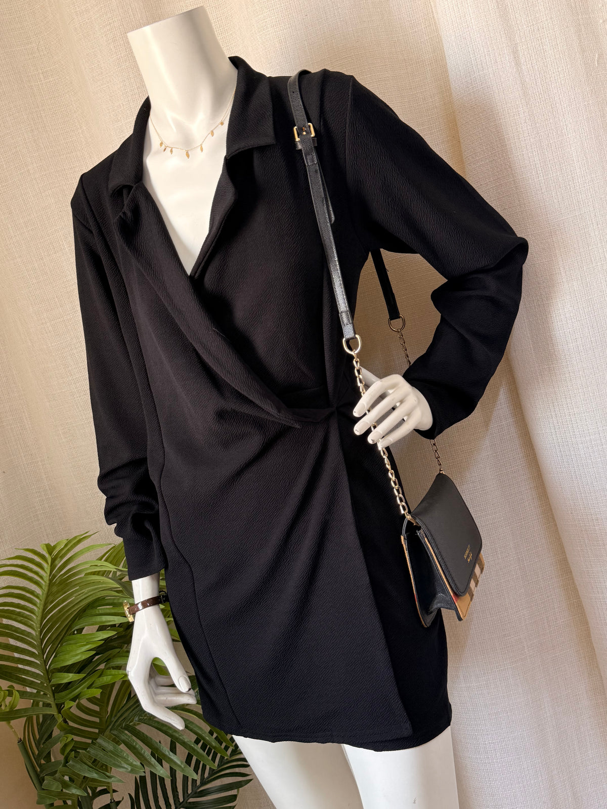 Boohoo Black Long-Sleeve Wrap Blazer Dress | UK 14 (Preloved)