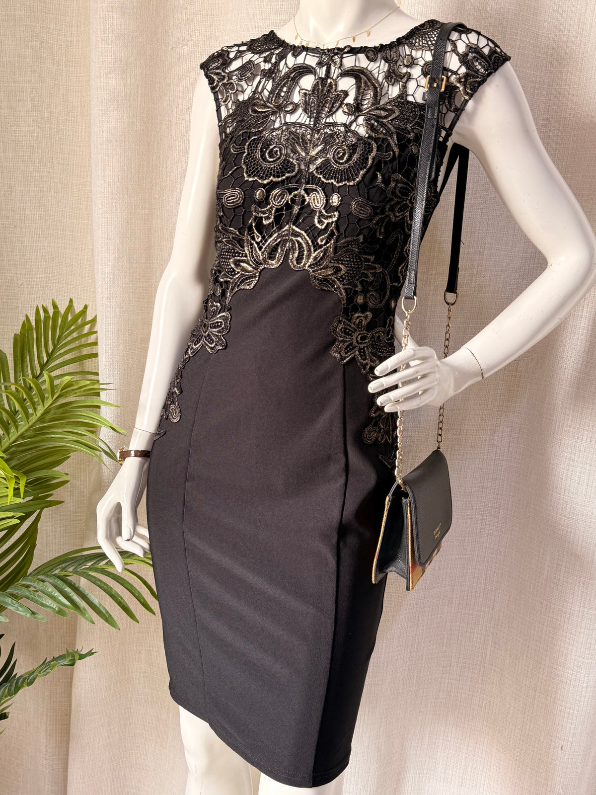 Lipsy London Black Embroidered Lace Bodycon Dress – Size S | Elegant Cocktail & Evening Dress