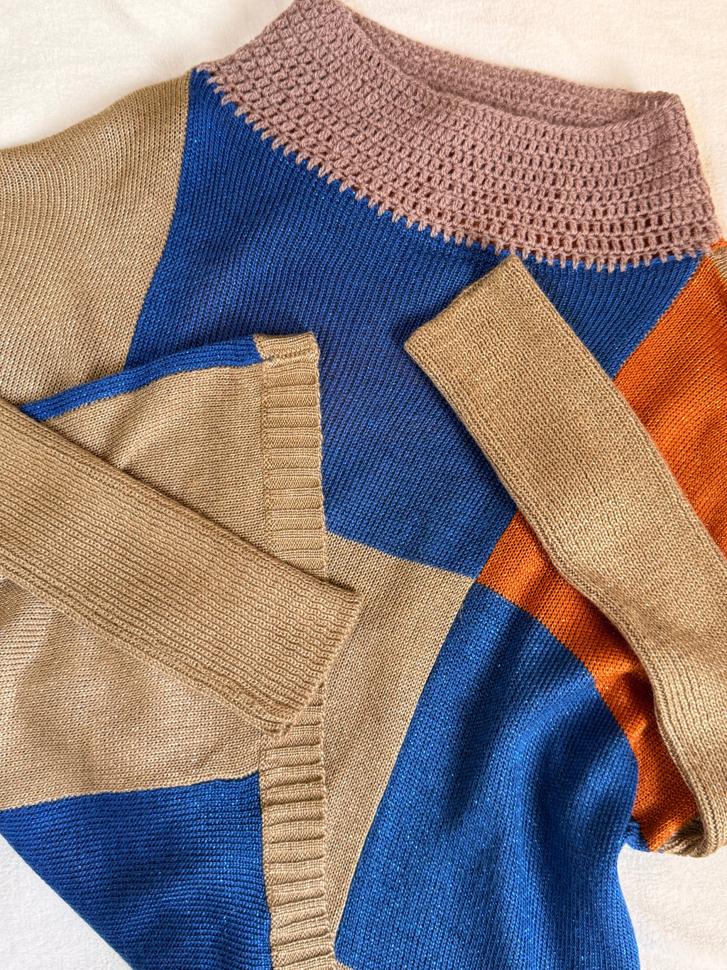 Geometric Color-Block Knit Tunic | Medium