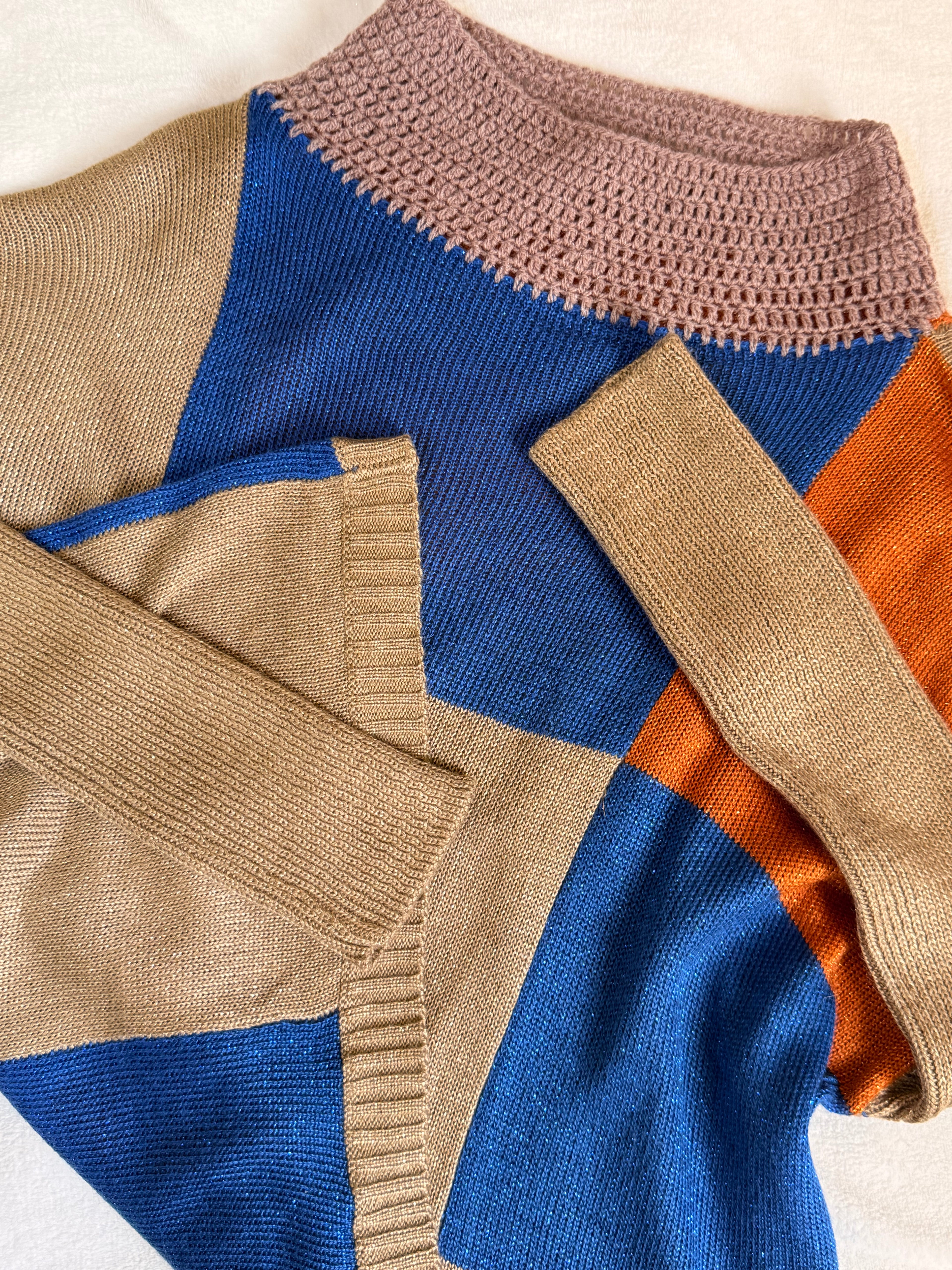 Geometric Color-Block Knit Tunic | Medium